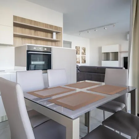 Seabreeze Luxury